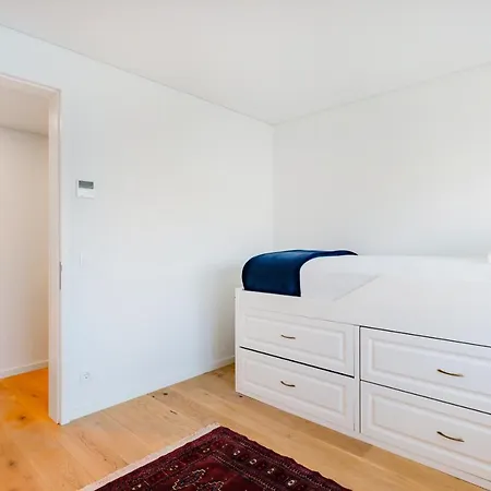 Apartamento Estrela Modern Flat @ Infante Santo Lisboa