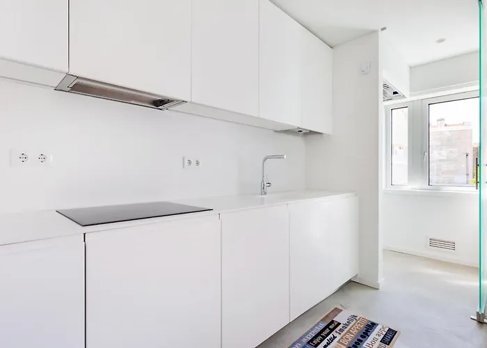 Estrela Modern Flat @ Infante Santo Apartman