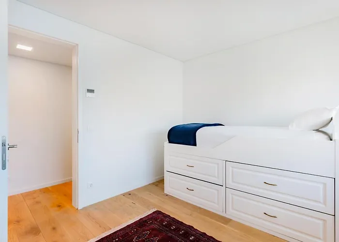 Appartement Estrela Modern Flat @ Infante Santo Lissabon