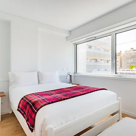 Estrela Modern Flat @ Infante Santo Apartmán *